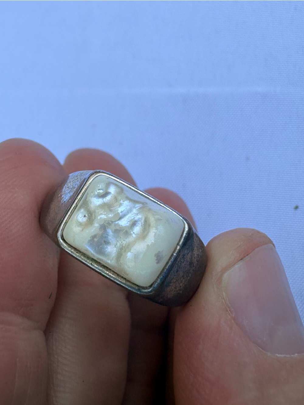 Sterling Silver Ring with Pearlescent Inlay - Cream